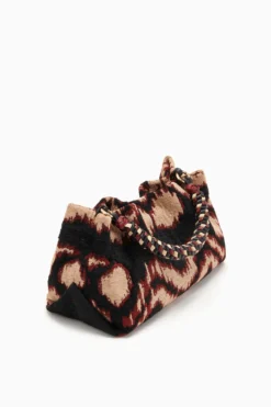 ULLA JOHNSON Remy Soft Convertible Clutch - Obsidian 7 ULLA JOHNSON Remy Soft Convertible Clutch - Obsidian -ULLA JOHNSON FA231111 REMYSOFTCONVERTIBLECLUTCH GEOJACQUARD b r web