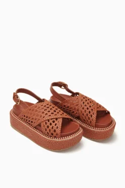 ULLA JOHNSON Gili Woven Leather Flatform - Sierra -ULLA JOHNSON PF231005 WovenLeatherFlatform Sierra d r web