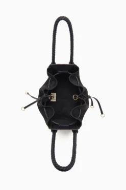 ULLA JOHNSON Gio Leather Bag - Midnight 9 ULLA JOHNSON Gio Leather Bag - Midnight -ULLA JOHNSON PF231105 GioLeatherBag MIDNIGHT d r web