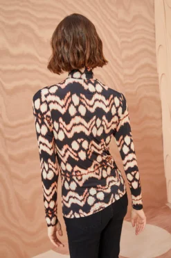 ULLA JOHNSON Aurelia Turtleneck - Obsidian -ULLA JOHNSON ULLA JOHNSON Aurelia Turtleneck OBSIDIAN 03