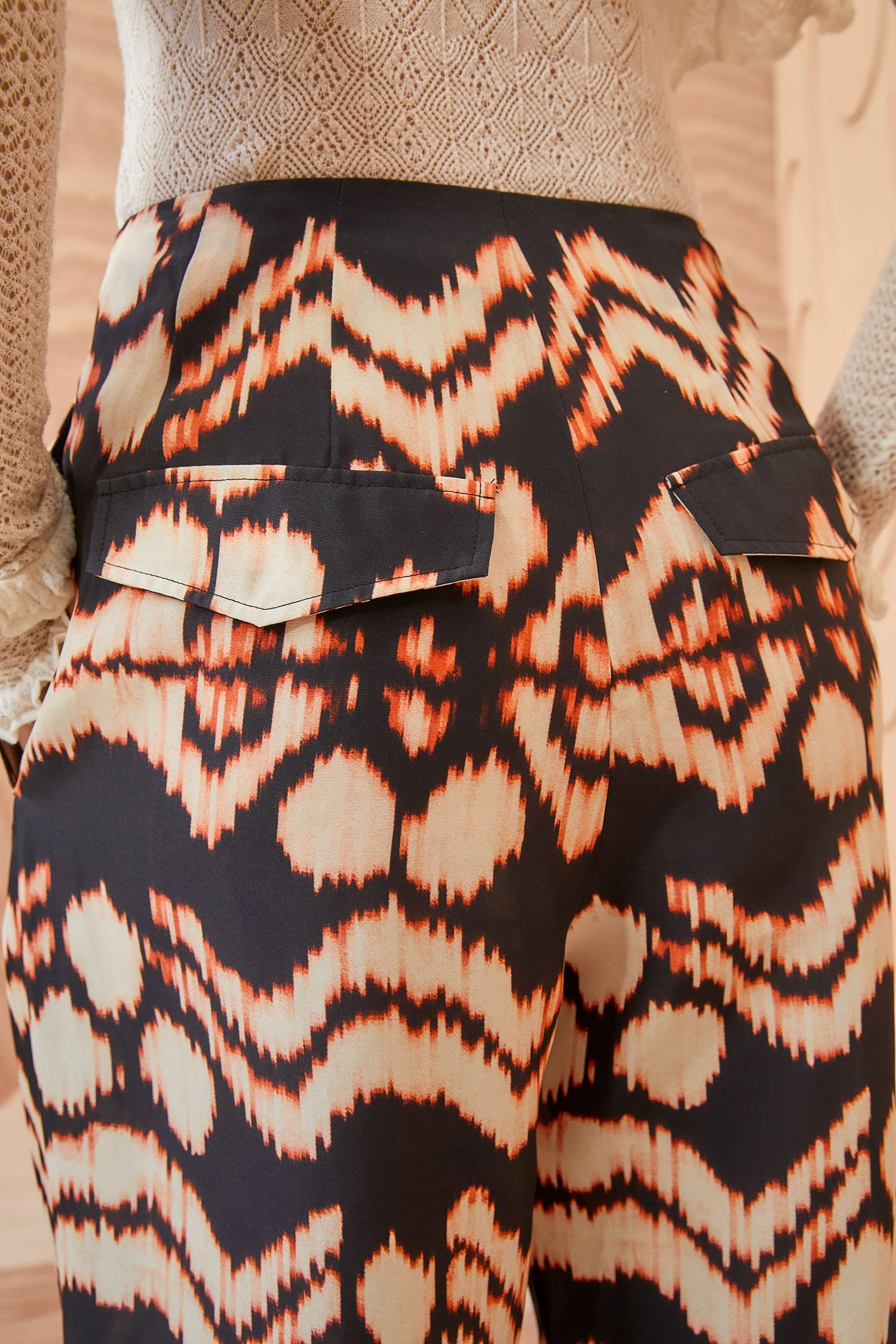 ULLA JOHNSON Lucinda Pant - Obsidian 2 ULLA JOHNSON Lucinda Pant - Obsidian - Image 2