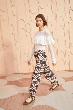 ULLA JOHNSON Lucinda Pant - Obsidian 7 ULLA JOHNSON Lucinda Pant - Obsidian -ULLA JOHNSON ULLA JOHNSON Lucinda Pant OBSIDIAN 03