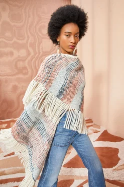 ULLA JOHNSON Martina Shawl - Canyon -ULLA JOHNSON ULLA JOHNSON Martina Shawl CANYON 03 2f344fd8 ebb4 4d1d 96fc ce8fd3d060d6