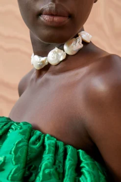 ULLA JOHNSON Large Pearl Choker - Pearl