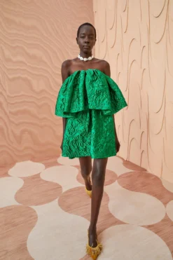 ULLA JOHNSON Oui Dress - Emerald 7 ULLA JOHNSON Oui Dress - Emerald -ULLA JOHNSON ULLA JOHNSON Oui Dress EMERALD 01 MAIN