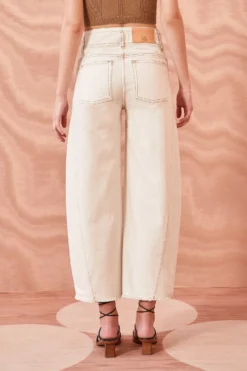 ULLA JOHNSON The Thea Jean - Cowrie Wash 8 ULLA JOHNSON The Thea Jean - Cowrie Wash -ULLA JOHNSON ULLA JOHNSON THEA JEAN COWRIE WASH 04