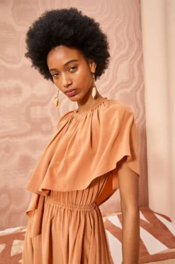 ULLA JOHNSON Tahlia Dress - Chestnut 8 ULLA JOHNSON Tahlia Dress - Chestnut -ULLA JOHNSON ULLA JOHNSON Tahlia Dress CHESTNUT 02 ALT